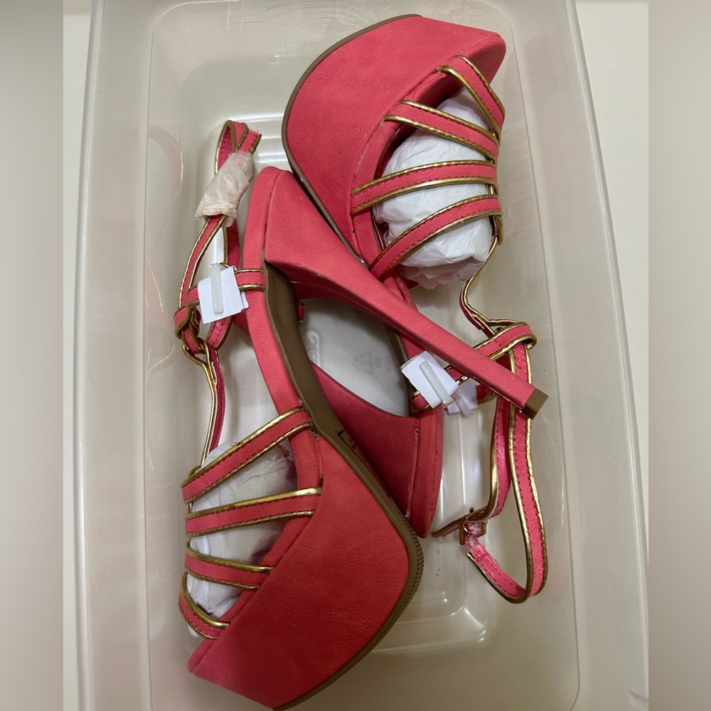 Shoedazzle coral pink high heels size 8 women’s